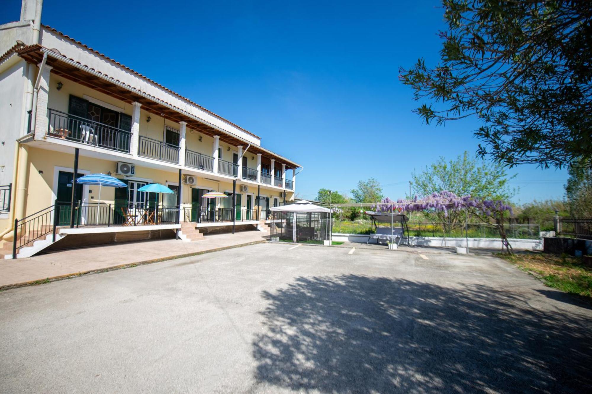 Ionian Luxury Apartments Perama  Exterior foto